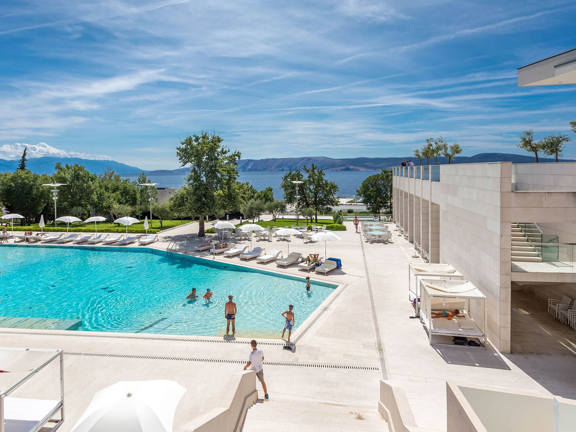 Main_Slider_1_Timeshare_Magazin_Novi_Spa_Hotels__Resort_1